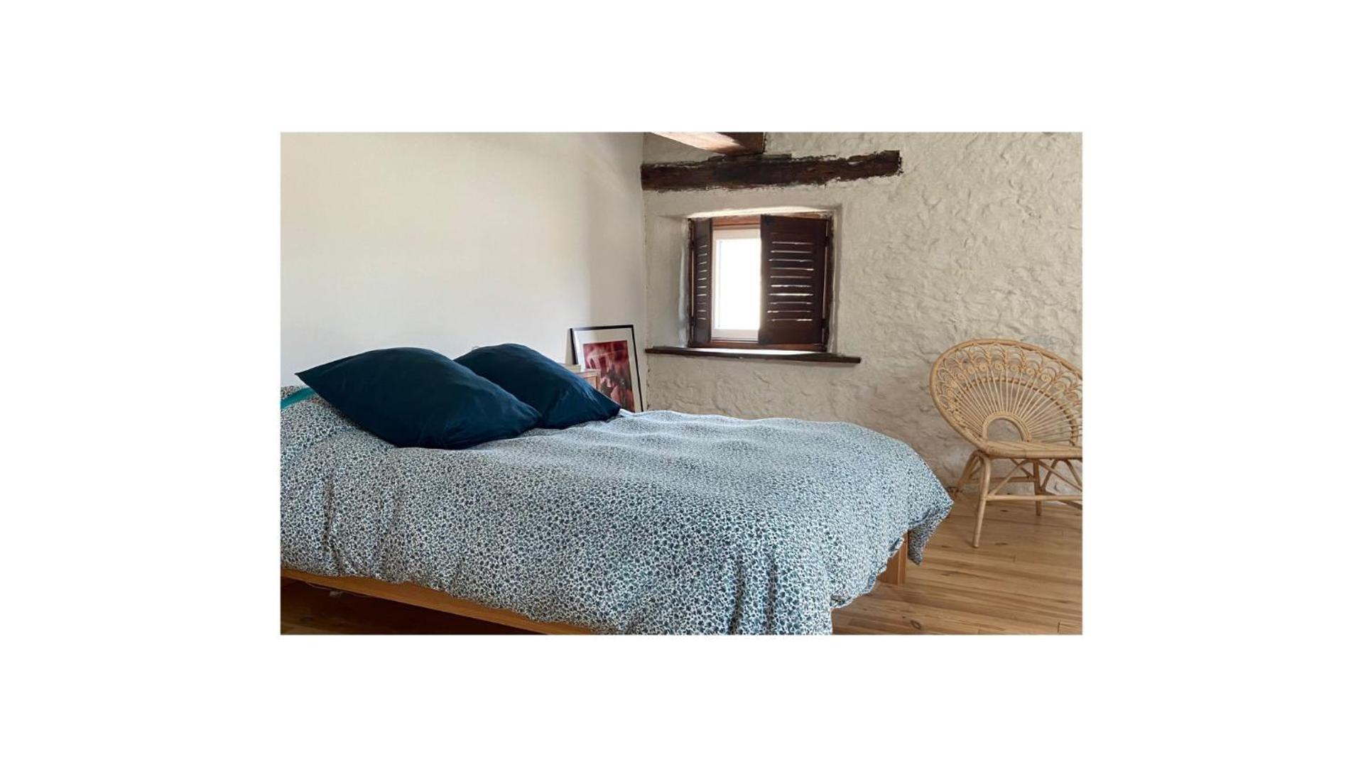 Chambre Triple Deluxe - Gite De La Louve Fougax-et-Barrineuf Eksteriør billede