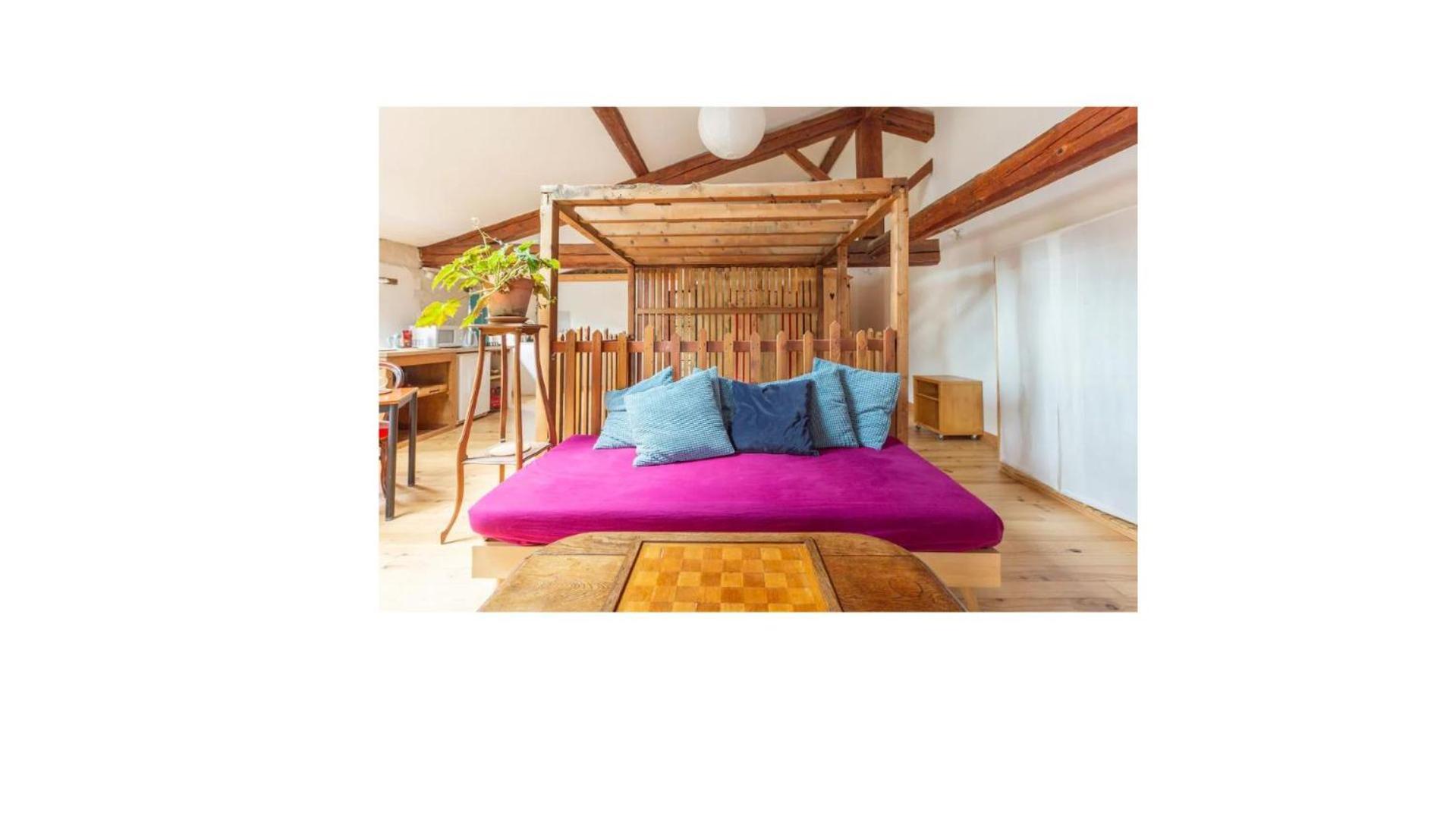 Chambre Triple Deluxe - Gite De La Louve Fougax-et-Barrineuf Eksteriør billede